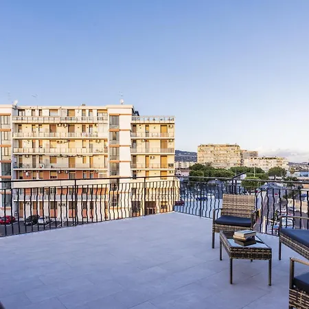 Acquamarina Loft Con Terrazza By Wonderful Italy *